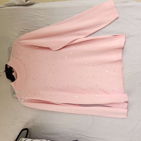 Beautiful Quacker Factory Sweater With Sequins Size Medium Never worn - Picture 1 of 3